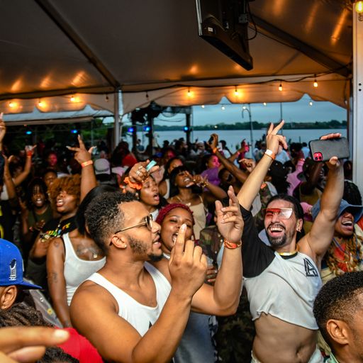 Photography by Kelly Burkhardt @ SWEAT 2021